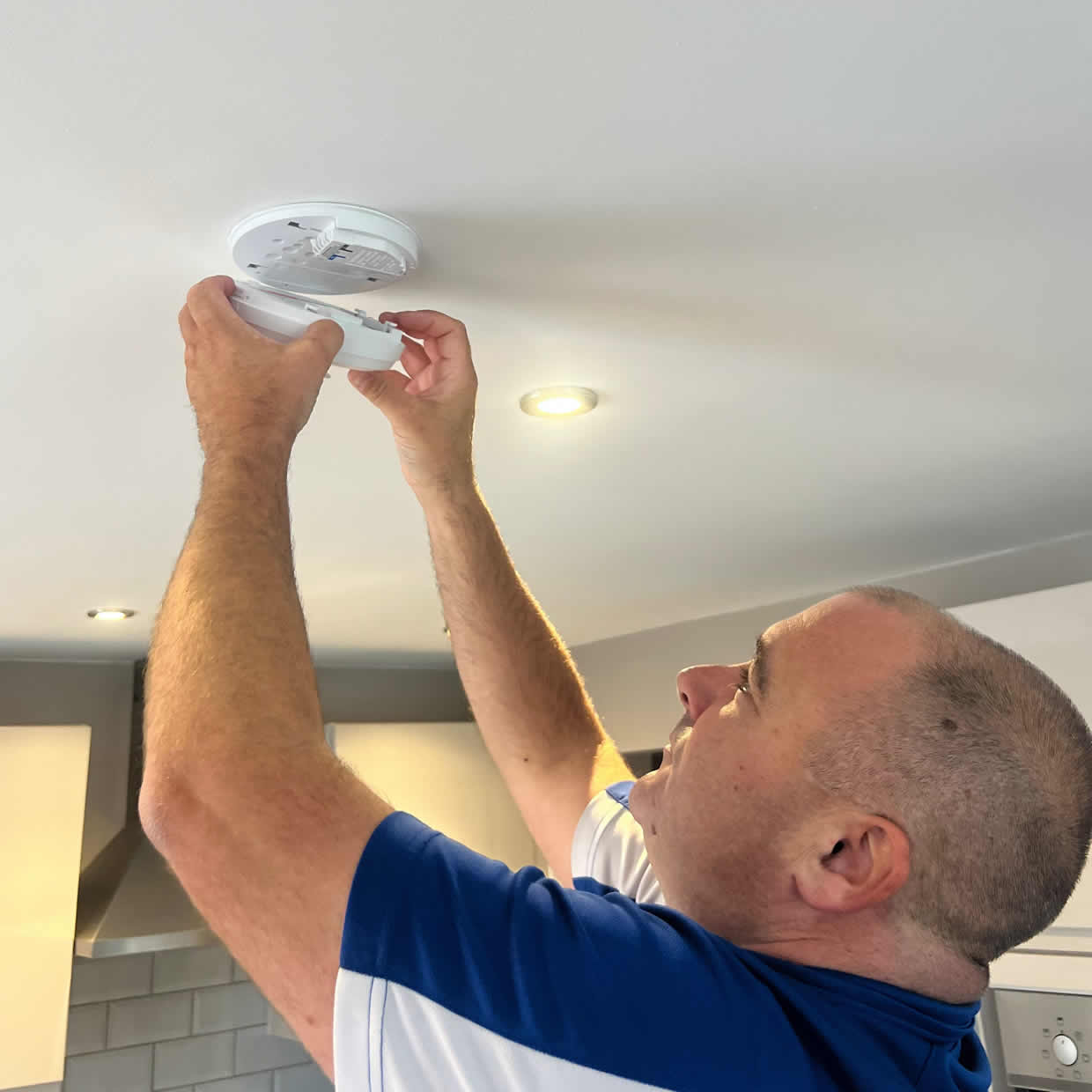 Smoke alarm installation service in Halifax